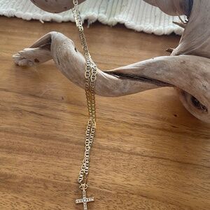 10kt gold chain and cross